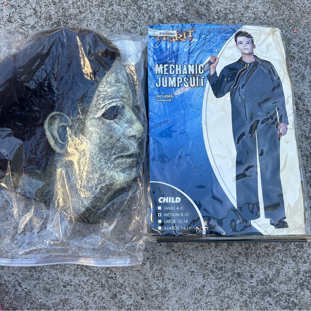 Michael Myers Costume. Sz M (8-10)